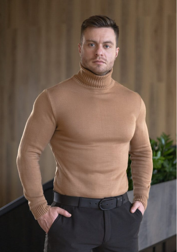 Светр Pobedov Axelrod Бежевий