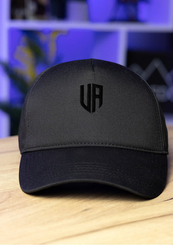 Недавно просмотренные Кепка Pobedov Trucker Cotton - UA черная вышивка Черный